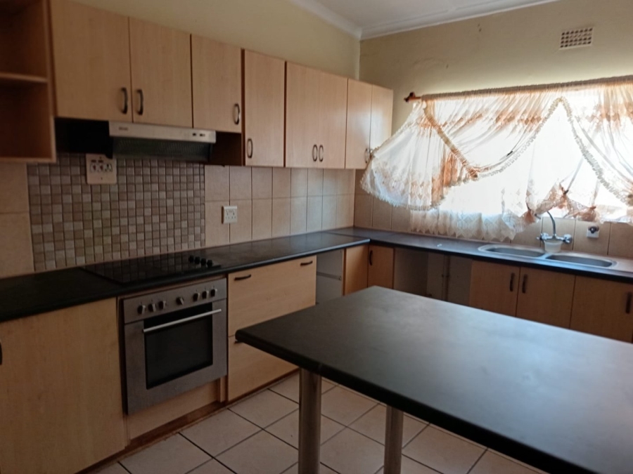 3 Bedroom Property for Sale in Beaconsfield Northern Cape